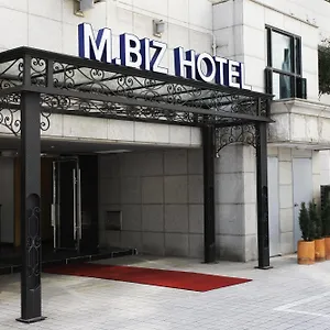 Hotel M. Biz